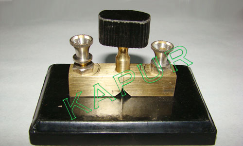 Plug Key